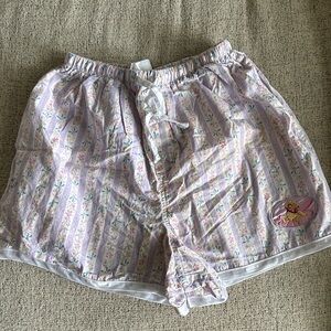 Y2K Disney Winnie the Pooh pajama shorts floral youth size small